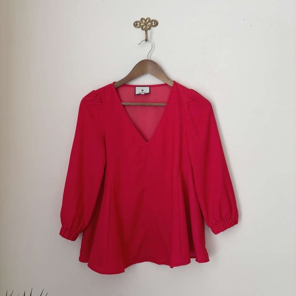 Tuckernuck Poppy Red Hollis V Neck Blouse XS Preppy Classic - Picture 1 of 8